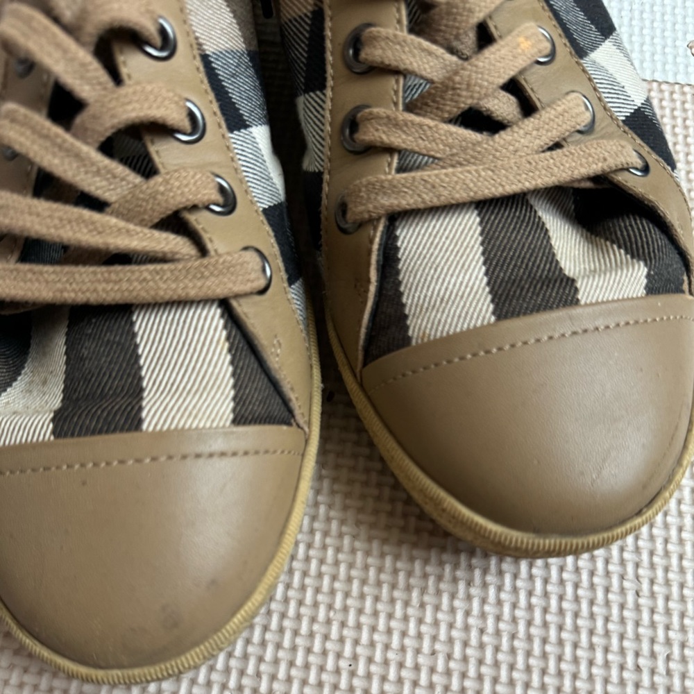 BURBERRY sneakers size 39 - Picture 3 of 6